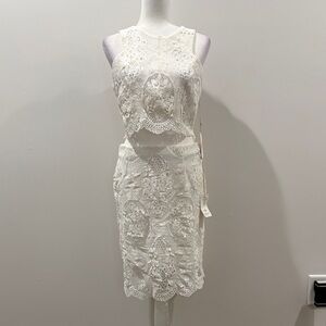 L'ATISTE Elegant Lace Top with Matching Skirt